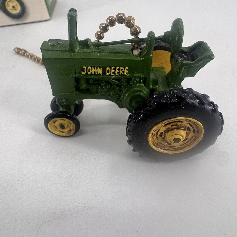John Deere Tractor Handpainted Green Resin Ceiling Fan Light Pull In Box